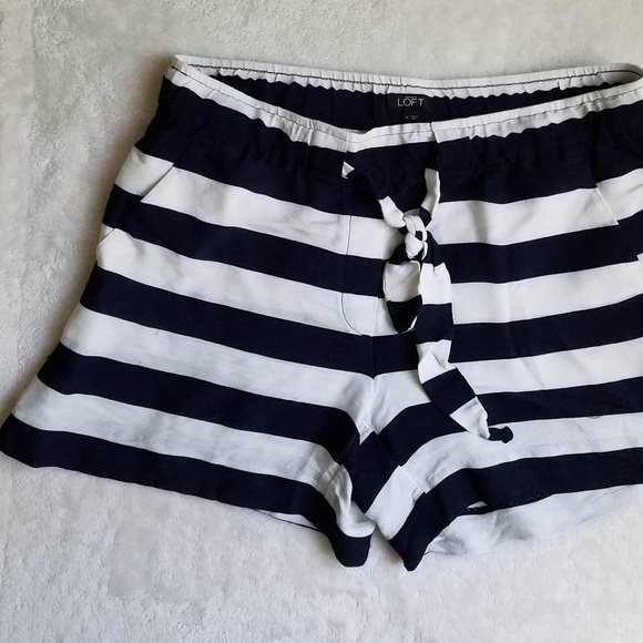 LOFT Pants - LOFT Nautical Elastic Waist Shorts 5” Inseam NWOT